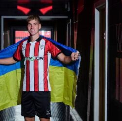 Новини спорту - Англійська Ліга 1 поповнилася в Лінкольні Іваном Варфоломєєвим зі Слована