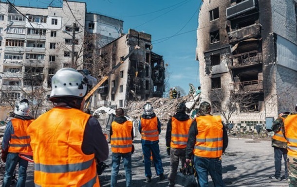 Новини України - "Армія відновлення": кому платять вдвічі більше, ніж мінімалка