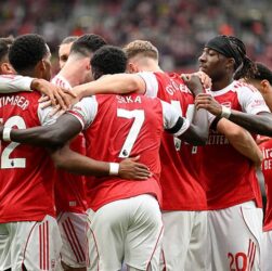 Новини спорту - Арсенал доставляє Лідсу головний біль у вигляді п’яти забитих м’ячів