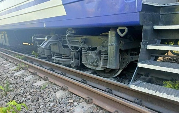 Новини України - Аварія на Закарпатті: стало відомо, коли відновлять рух залізницею