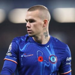 Новини спорту - Челсі включив Мудрика до офіційної заявки на новий сезон - сайт АПЛ