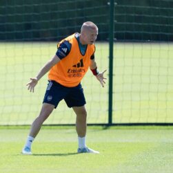 Новини спорту - Де буде Зінченко: виникає питання до Артети, який не залучає його до гри