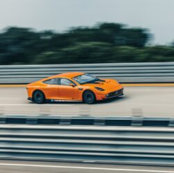 Авто новини - Електроконцепт Mercedes AMG проїхав довжину екватору за сім днів