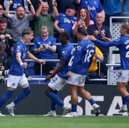 Новини спорту - Евертон закладає успішні основи гри на новому стадіоні