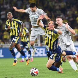 Новини спорту - Гра Сироти в першому матчі за турецький Коджаеліспор була посередня