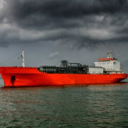 Новини світу - Індія різко скоротила імпорт російської нафти - ЗМІ