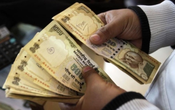 Новини світу - Індійська рупія впала на тлі можливого посилення тарифів Штатами