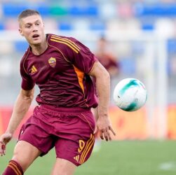 Новини спорту - Іспанський клуб знайшов кошти для трансферу Довбика