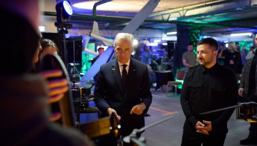 Новини України - Карні оглянув новітні українські воєнні розробки