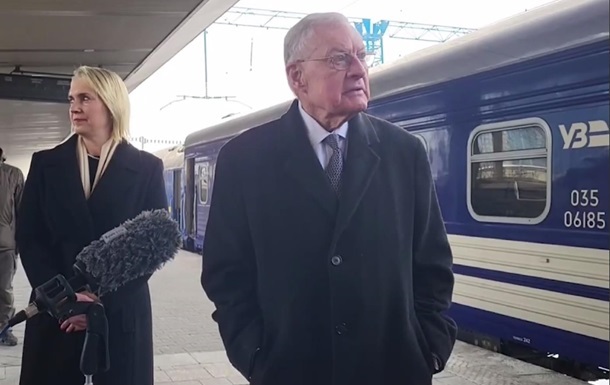 Новини України - Келлог їде в Україну