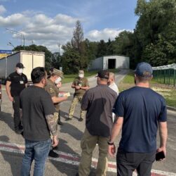 Новини України - Кількох українських мігрантів видворили зі США