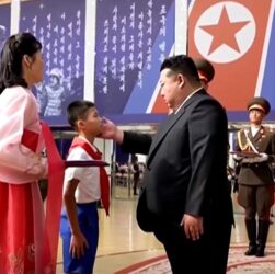 Новини світу - Кім Чен Ин пообіцяв "прекрасне життя" родинам вбитих солдатів