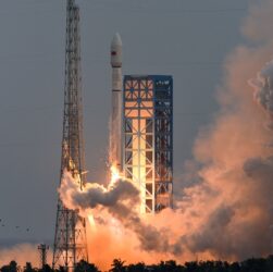 Технології - Китай вивів на орбіту сім нових супутників