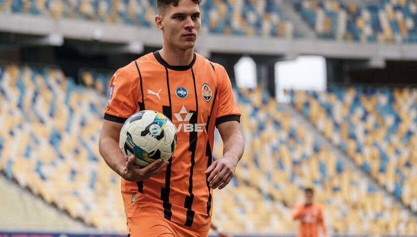 Новини спорту - Контракт Судакова з Бенфікою: джерело розкрило деталі