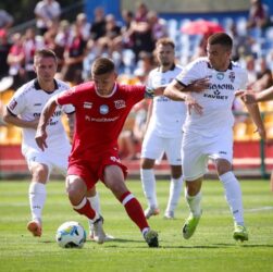 Новини спорту - Кривбас потіснив Оболонь, змусивши вперше поступитися в зіграних матчах УПЛ