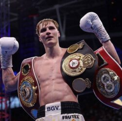 Новини спорту - Лапін розкрив плани Усика щодо кількості майбутніх поєдинків