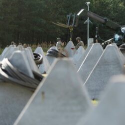 Новини світу - Литва встановила "зуби дракона" на кордоні з РФ та Білоруссю