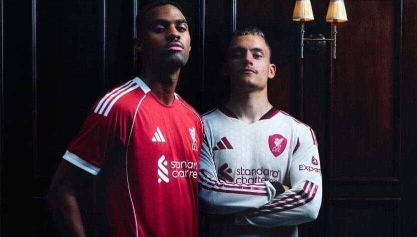 Новини спорту - Ліверпуль вразив новими дизайнами форми на сезон