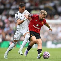 Новини спорту - Манчестер Юнайтед і Фулгем з автоголом пішли на мирову