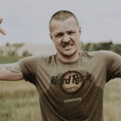 Новини культури - Між українськими зірками спалахнув музичний скандал