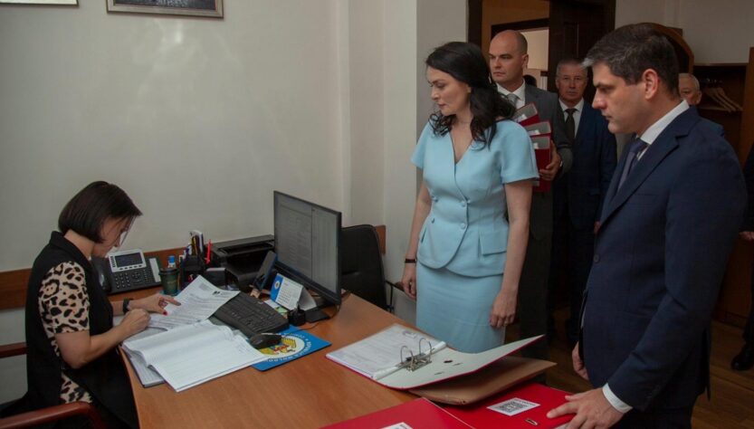 Новини світу - Молдова заморозила рахунки філіалу російських пропагандистів