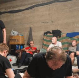 Новини України - На грузинському КПП перебувають майже 100 українців, яких депортувала РФ