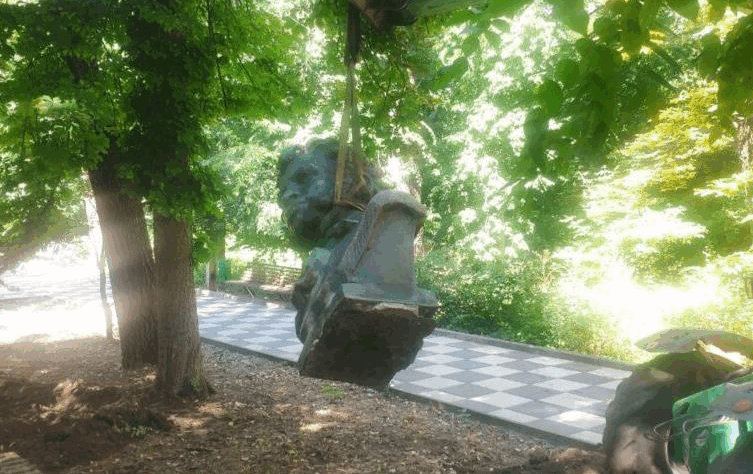 Новини України - На Одещині демонтували пам’ятник Пушкіну