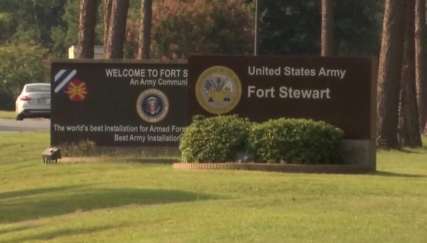 Новини світу - На військовій базі США сталася стрілянина, п'ятеро поранених