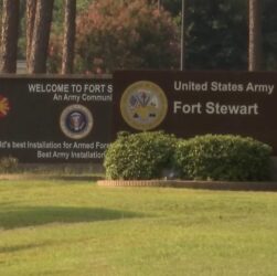 Новини світу - На військовій базі США сталася стрілянина, п'ятеро порнених