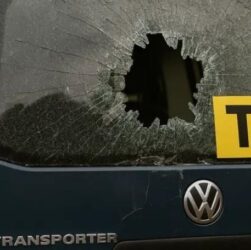 Новини України - На Волині натовп напав на автомобіль ТЦК