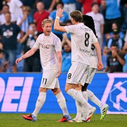 Новини спорту - Наполі впевнено перемагає Сассуоло на виїзді в першому турі Серії А