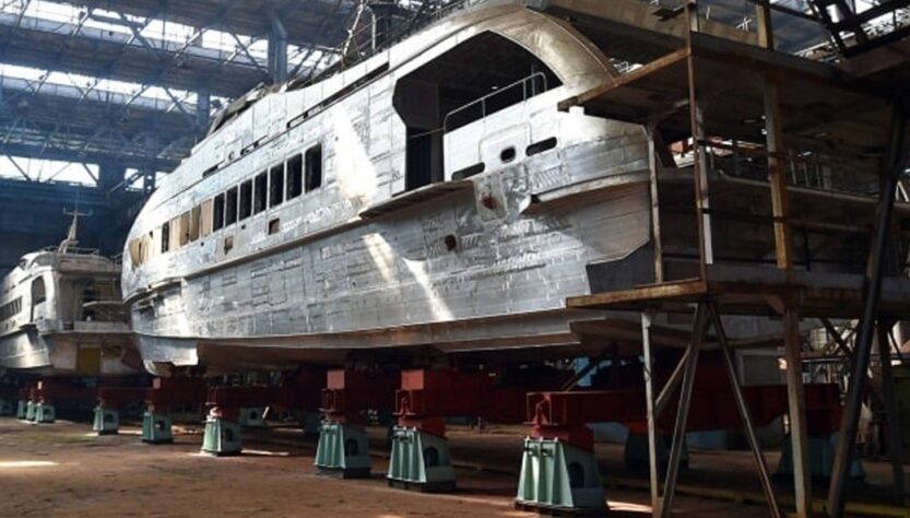 Новини світу - Найбільший суднобудівний завод РФ позбудеться 70% співробітників