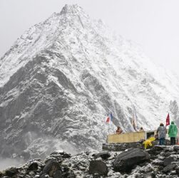 Новини світу - Непал скасував плату за сходження на 97 гімалайських вершин