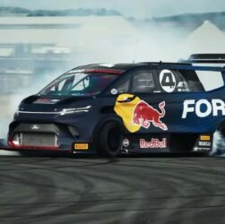 Авто новини - Новий рекорд Ford на Нюрбургрингу встановив спортивний електрофургон