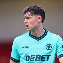 Новини спорту - Ньюкасл намагається переманити форварда з АПЛ