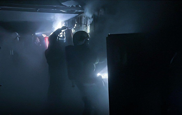 Новини України - Обстріл на Донеччині знеструмив шахти: майже 150 гірників під землею