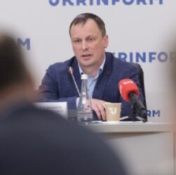 Новини України - Очільника Державіаслужби відсторонили від виконання обов’язків