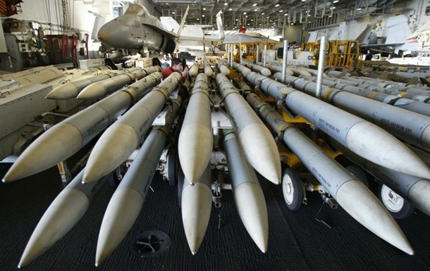 Новини світу - Пентагон замовив велику кількість ракет для України і союзників