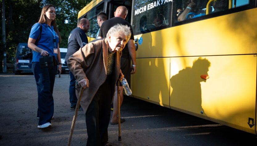 Без категорії - Переселенці: куди везуть примусово евакуйованих