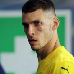 Новини спорту - Після матчу з Динамо воротар Пафоса опинився в лікарні