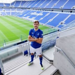 Новини спорту - Півзахисник Челсі поповнив лави Евертона