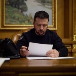 Новини України - Президент підписав закон про держполітику національної пам'яті