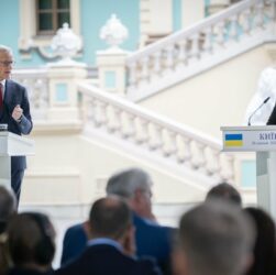Спілкування Володимира Зеленського та Йонаса Гара Стере з журналістами