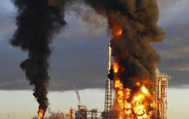 Новини світу - РФ втратила 17% потужностей НПЗ - ЗМІ