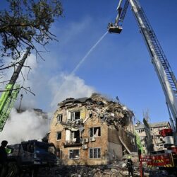 Новини України - Росія навмисно завдає удари по будинкам - ОП