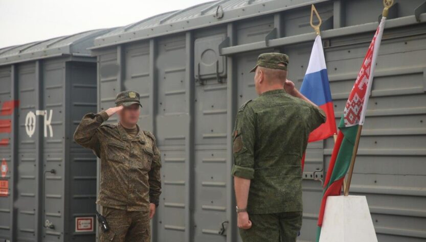 Новини світу - Росія почала перекидати війська до Білорусі