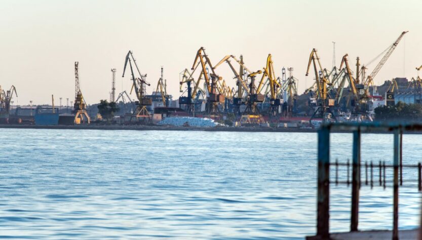 Новини України - Росія "відкрила" окуповані порти Маріуполя і Бердянська