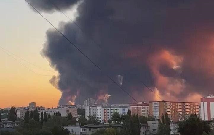 Новини України - Росіяни атакували об'єкти нафтопереробки та ГТС