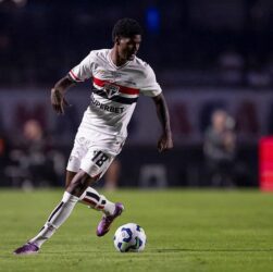 Новини спорту - Шахтар перебуває на фінальній стадії переговорів з 19-річним бразильцем