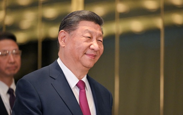 Новини світу - Сі Цзіньпін провів набільшу чистку командування армії за понад півстоліття - ЗМІ